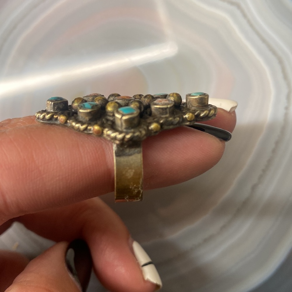 Tibetan Turquoise and Coral Handmade Ring - Picture 6 of 8